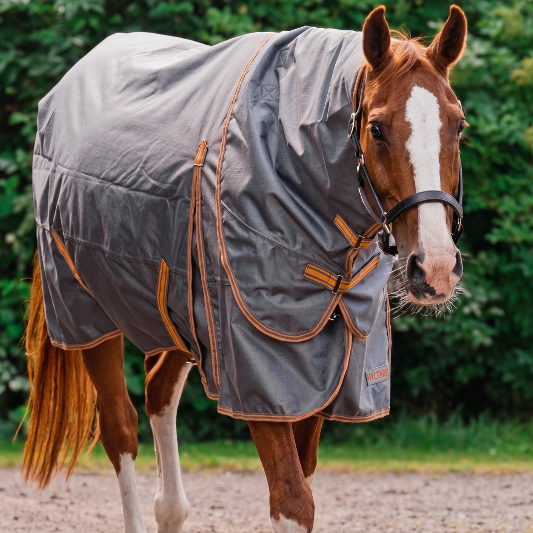 Hyltarp neck cover caisa 250g castor grey
