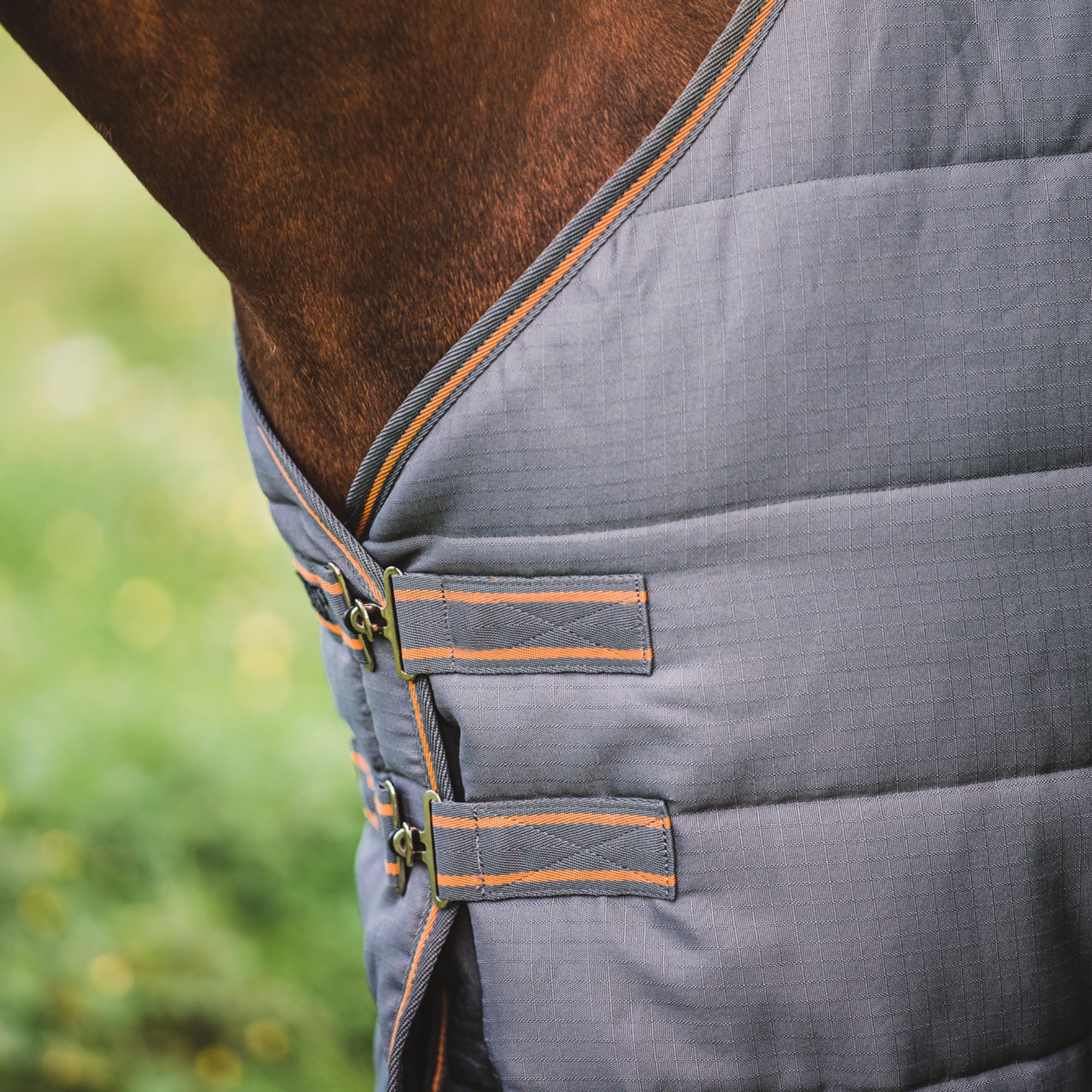 Hyltarp Stable Rug Blaze 200g Castor grey