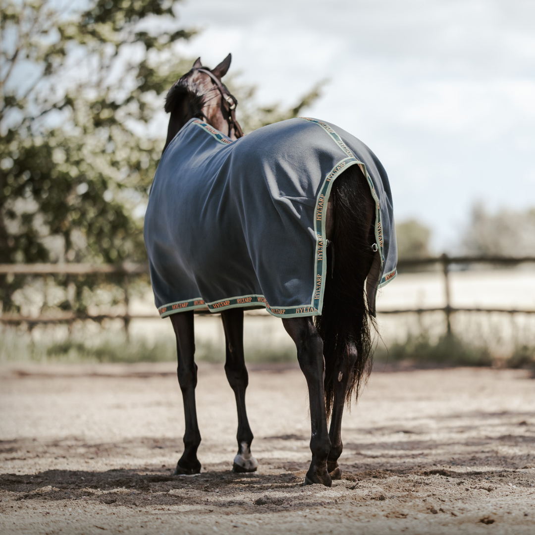 Hyltarp Rug Fleece Greta Olive Green